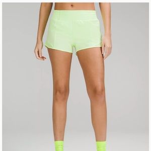 Lululemon Hotty Hot High-Rise Lined Short 2.5” in Faded Zap, Size 14, NWT
